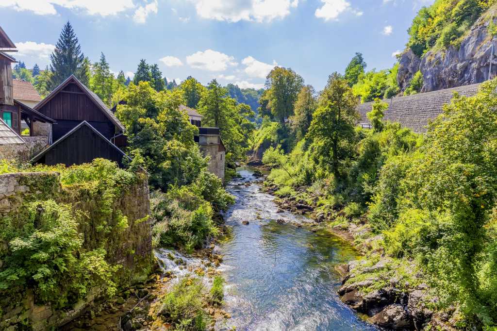 Tourist guide Slunj - Rastoke - Top attractions and sights